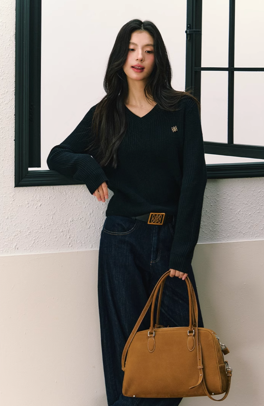 Black long sleeve sweater and white shirt top look