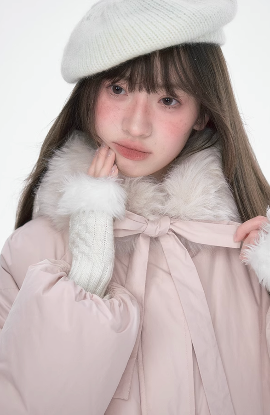 Pink fur collar duck down coat with ribbon detail