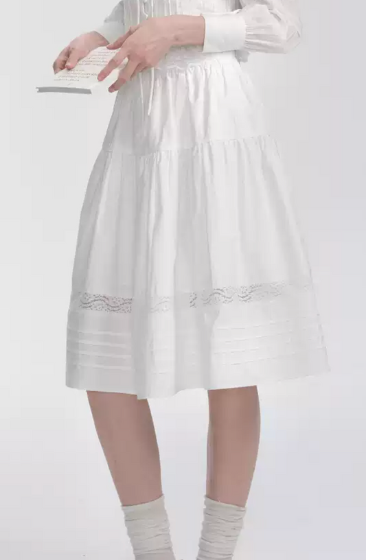 White midi skirt with lace