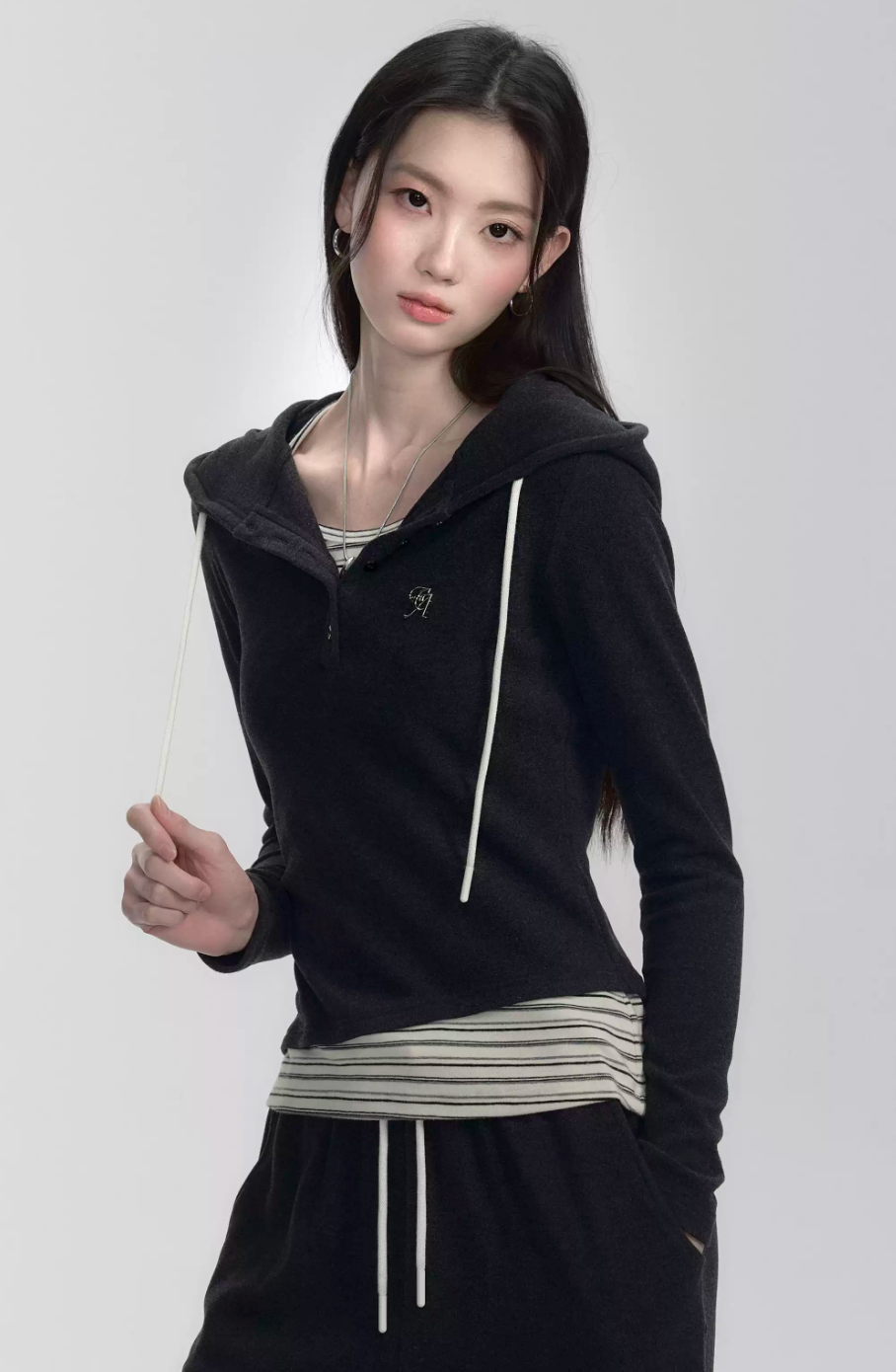 Hooded fake two-piece sweatshirt and sweatpants set