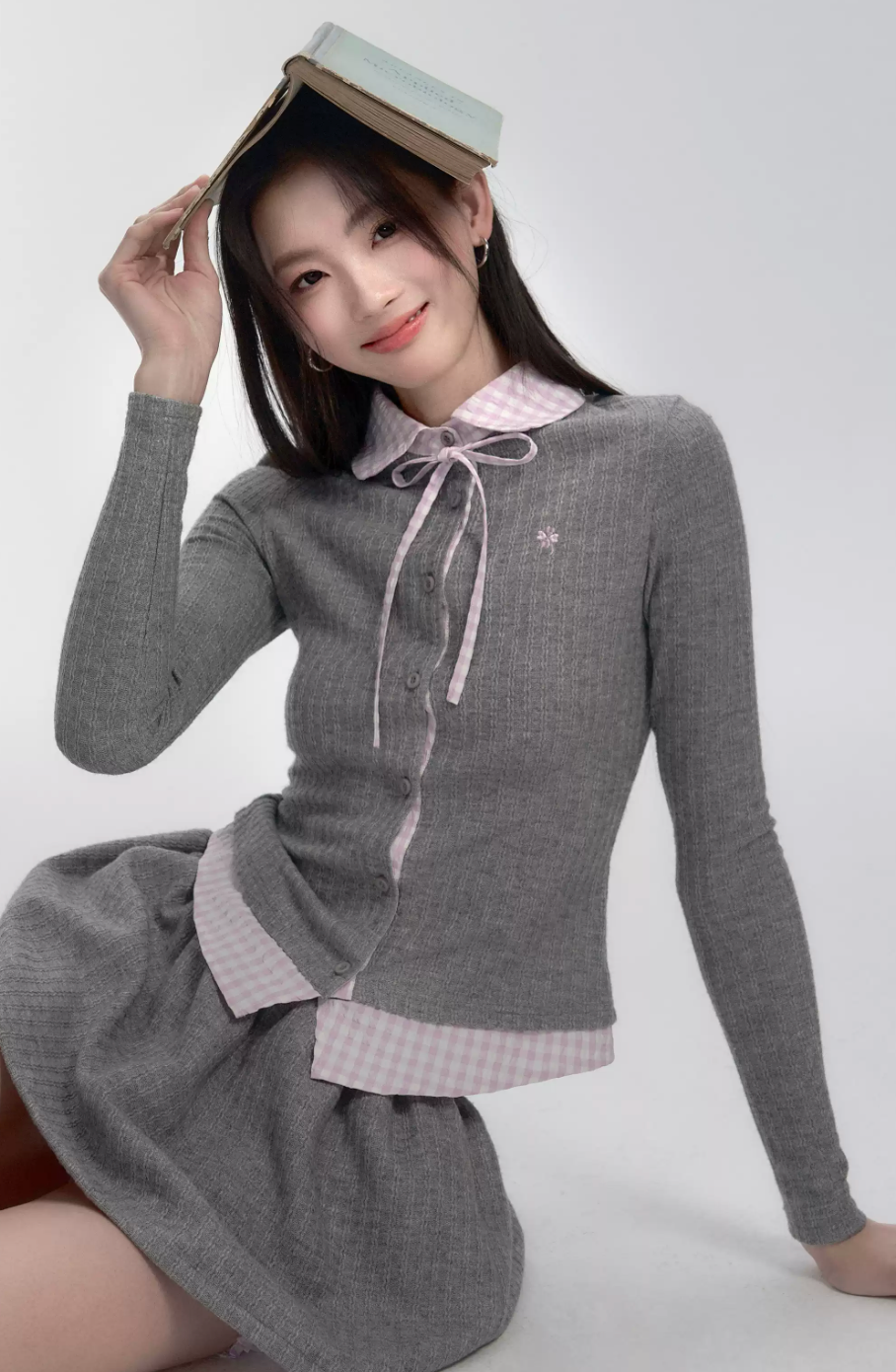 Gray and pink plaid fake two-piece knitted sweater and skirt set